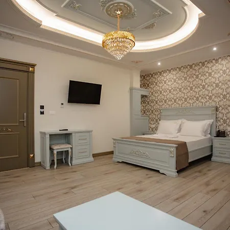 Ervini Boutique